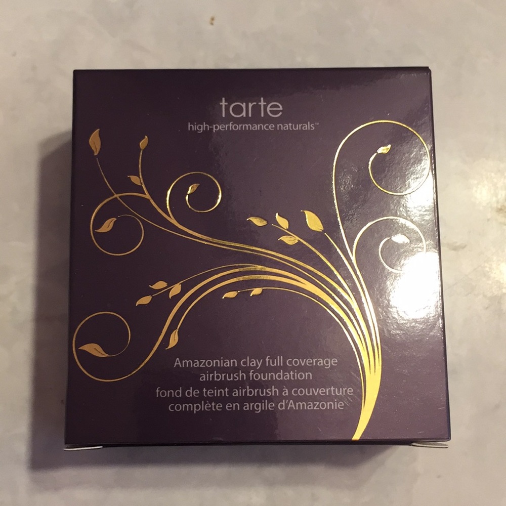 Brand new tarte powder foundation!!